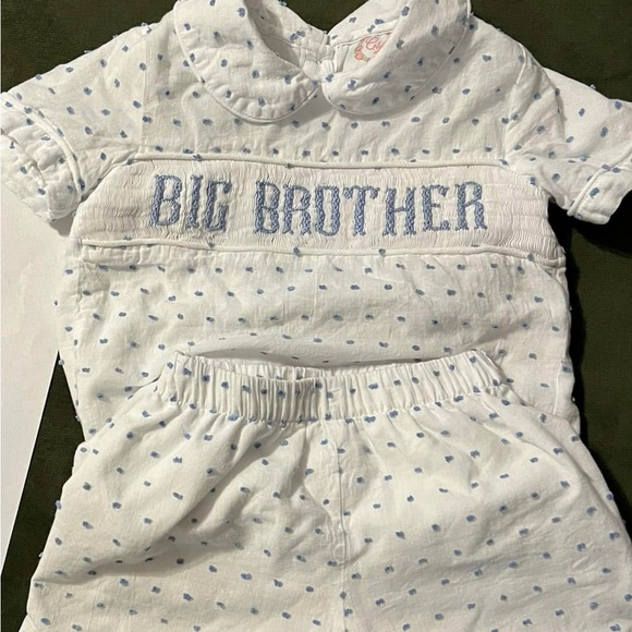 Big Brother smock set 2T EUC - worn for photos. - Picture 2 of 2